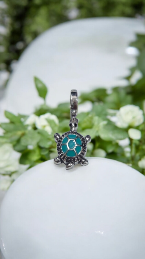Tortoise Charm - Image 2
