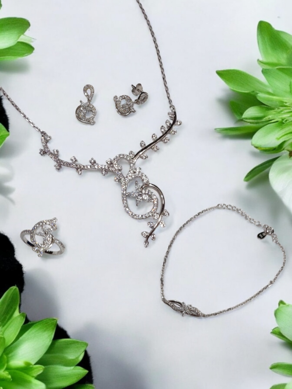 Divine Bloom Set