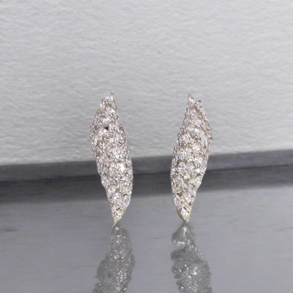 Elegance Enchantment Jewelry Set - Image 6