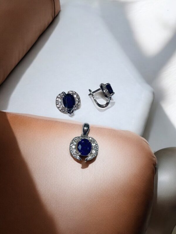 Eclipse Elegance Blue Sapphire Set