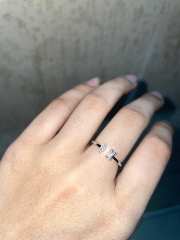 Geometric Grace Silver Ring - Image 2