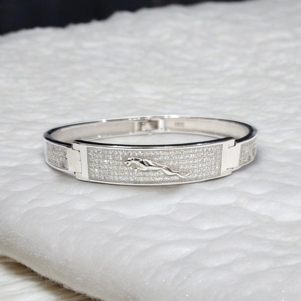 Jaguar Grace Pavé Bangle