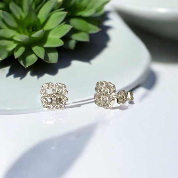 Radiance Clover Stud Earrings