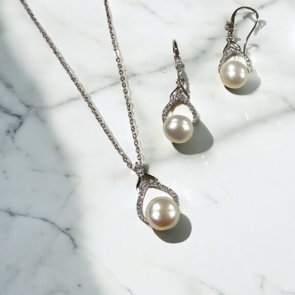 Luna Elegance Pearl Set