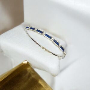 Elegance Baguette Bangle